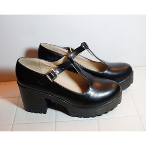 Retro Mary Jane Size 11 Black Matte Platform Shoes